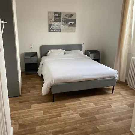 酒店 Du Centre 鲁贝